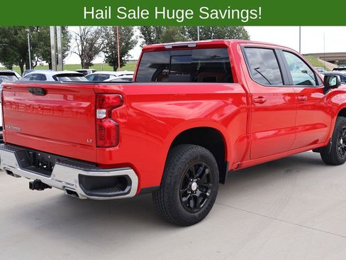 Used 2023 Chevrolet Silverado 1500 LT AWD/4WD image 7