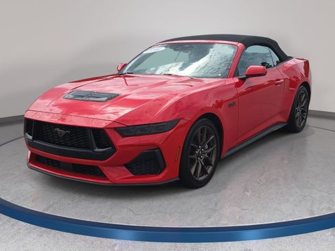 Used 2025 Ford Mustang GT Premium RWD image 1