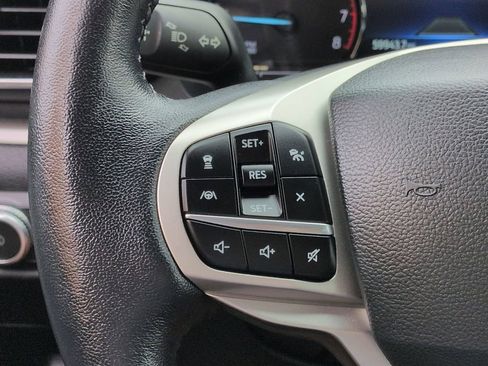 Used 2022 Ford Explorer XLT w/ Equipment Group 202A RWD image 25