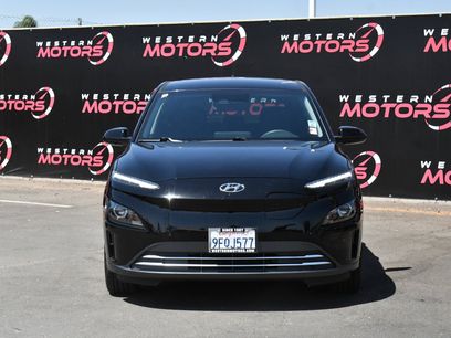 Used 2023 Hyundai Kona SE w/ Cargo Package