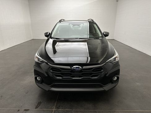 Used 2024 Subaru Crosstrek 2.0i Premium AWD/4WD image 3