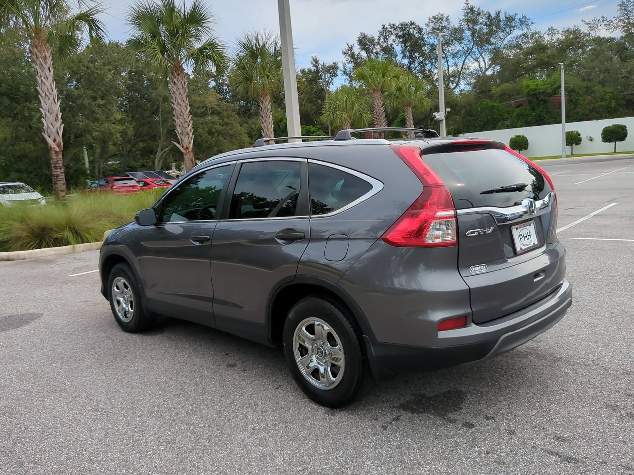 Used 2016 Honda CR-V LX image 5