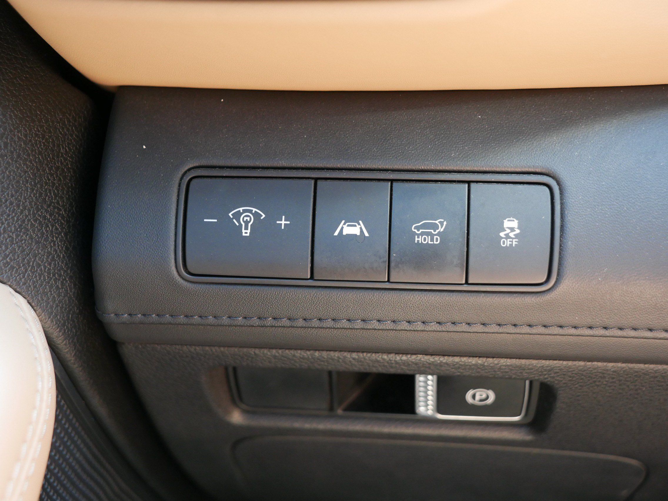 Used 2023 Hyundai Santa Fe Calligraphy AWD/4WD image 26