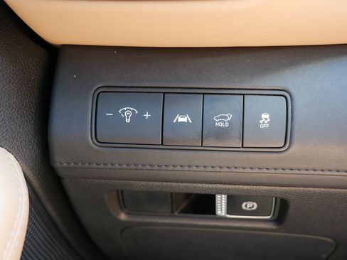 Used 2023 Hyundai Santa Fe Calligraphy AWD/4WD image 26