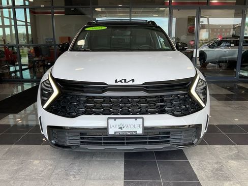 Used 2025 Kia Sportage X-Line w/ Premium Package AWD/4WD image 2