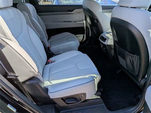 Used 2025 Hyundai Palisade SEL image 32