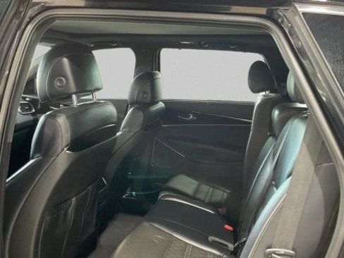 Used 2017 Kia Sorento SX FWD image 14