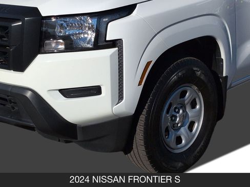 Certified 2024 Nissan Frontier S image 10