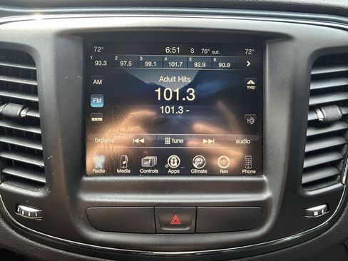 Used 2015 Chrysler 200 S w/ Navigation & Sound Group I FWD image 22