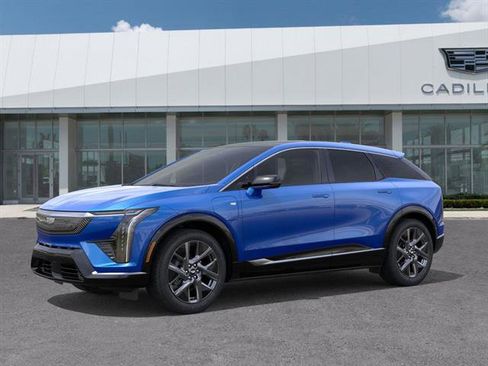 New 2026 Cadillac Optiq Luxury 1 image 3