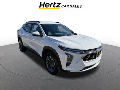 Used 2025 Chevrolet Trax LT
