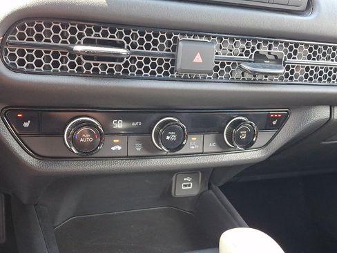 Certified 2024 Honda HR-V Sport image 14