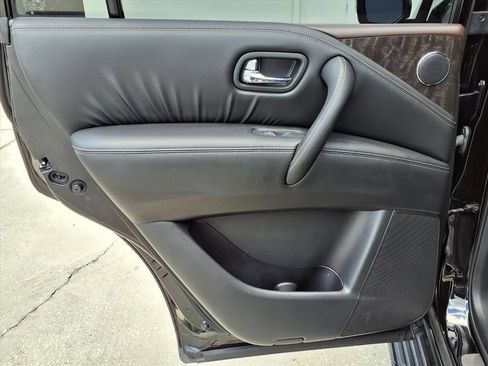 Used 2022 Nissan Armada Platinum w/ Captain's Chairs Package RWD image 20