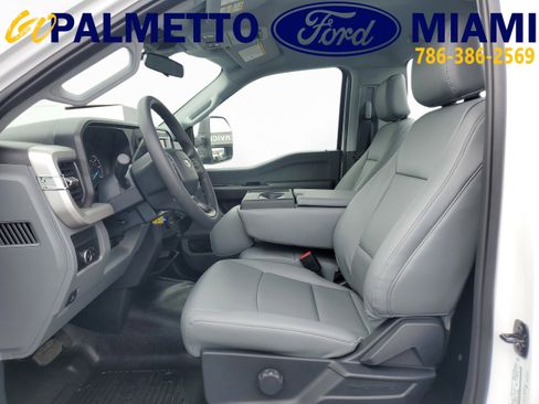 New 2026 Ford F550 2WD Regular Cab Super Duty w/ XL Chrome Package image 9