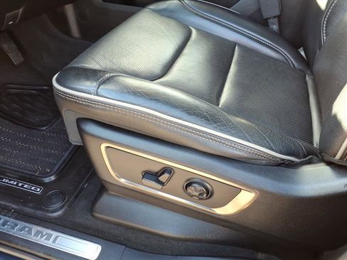 Used 2021 RAM 1500 Limited image 8