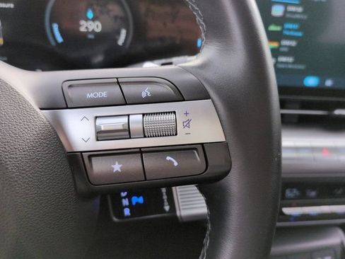 Used 2024 Hyundai Kona SEL FWD image 26