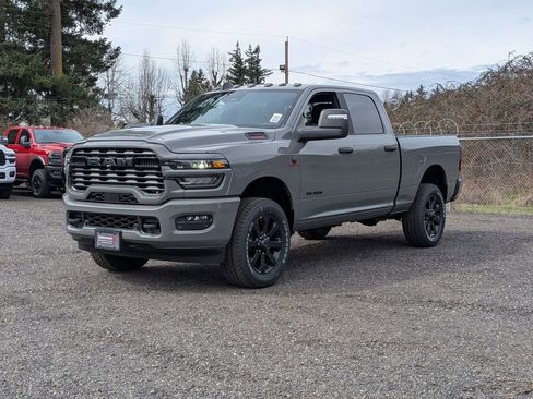 New 2026 RAM 2500 Big Horn AWD/4WD image 3