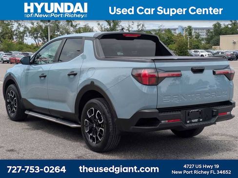 Used 2024 Hyundai Santa Cruz SEL FWD image 3