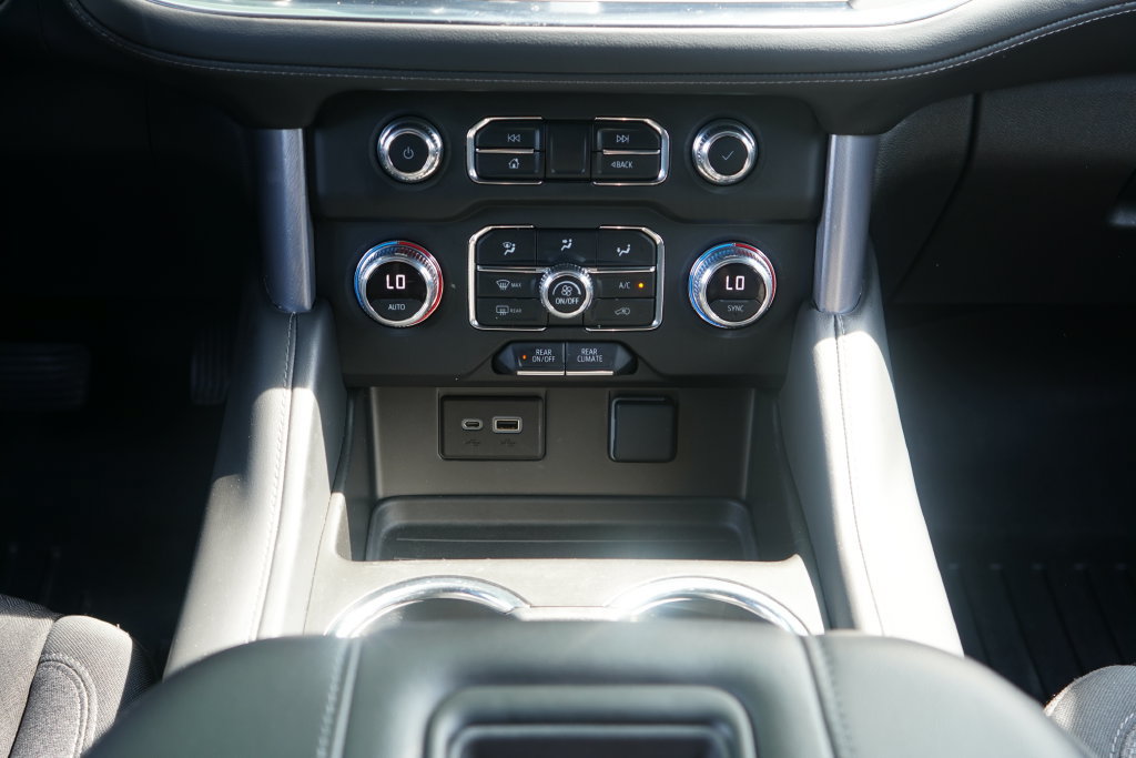 Used 2022 GMC Yukon SLE AWD/4WD image 20