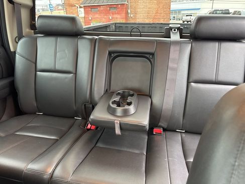 Used 2013 Chevrolet Silverado 3500 LTZ image 19