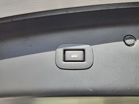 Used 2023 INFINITI QX80 Premium Select w/ All-Season Package image 50