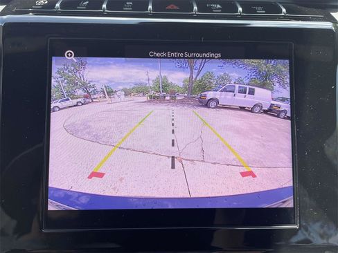 New 2025 Jeep Grand Cherokee L Laredo image 19