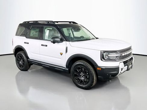 New 2026 Ford Bronco Sport Badlands w/ Badlands Tech Package AWD/4WD image 1
