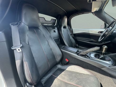 Used 2016 MAZDA MX-5 Miata Grand Touring RWD image 35