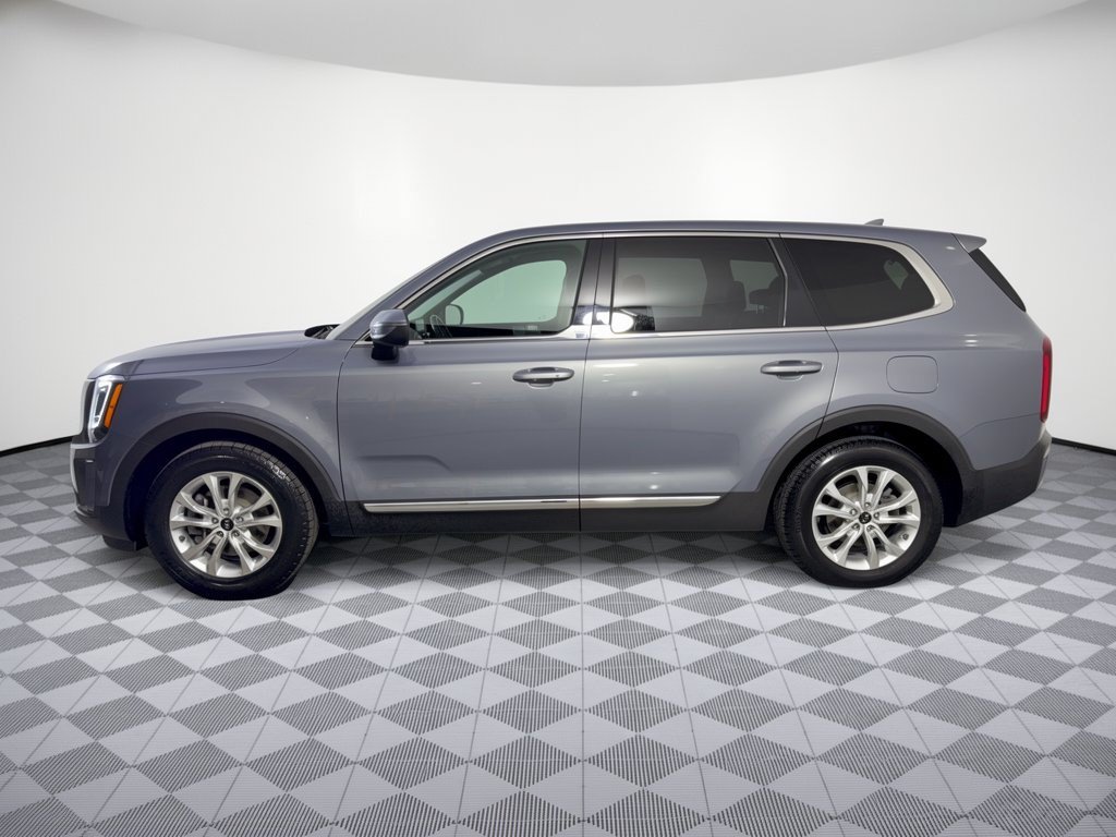 Used 2021 Kia Telluride LX AWD/4WD image 2