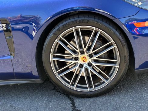 Used 2020 Porsche Panamera 4S AWD/4WD image 57