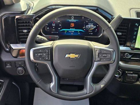 New 2026 Chevrolet Silverado 2500 LT w/ Leather Package AWD/4WD image 14