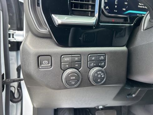 New 2026 Chevrolet Silverado 2500 LTZ image 17