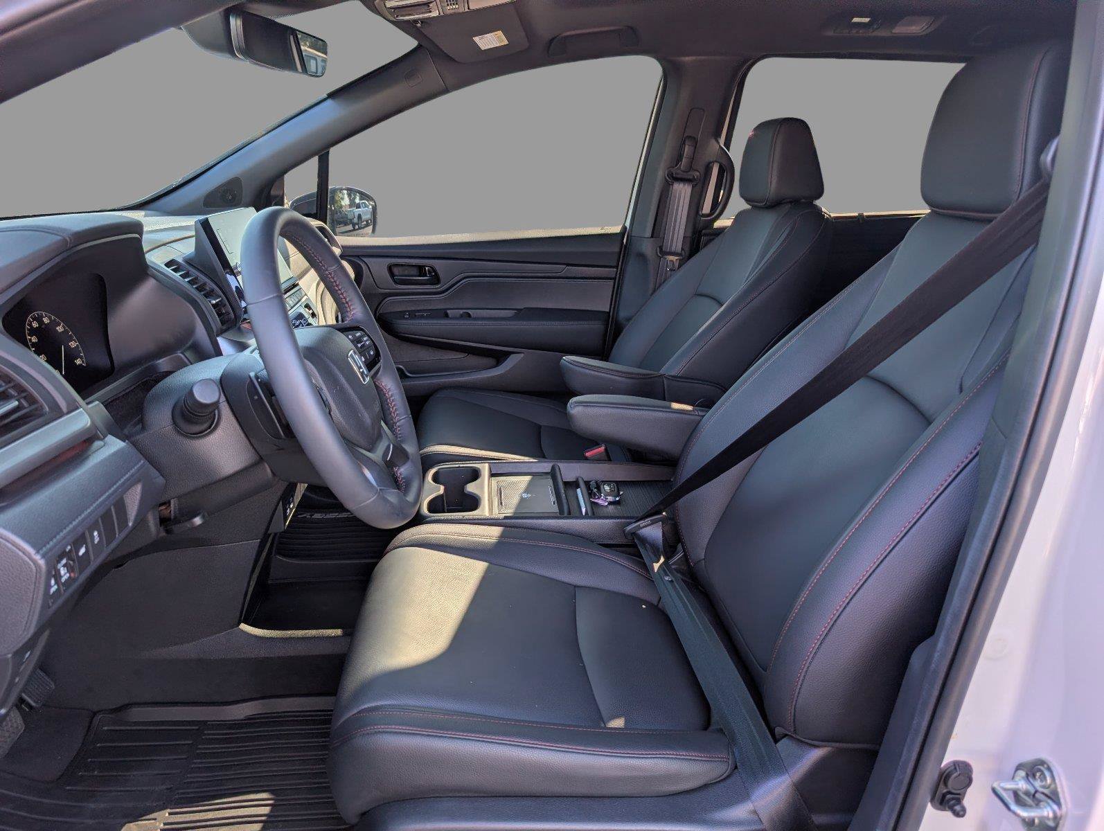 Used 2026 Honda Odyssey Sport-L image 18