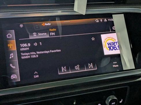 New 2025 Audi Q3 2.0T Premium image 12