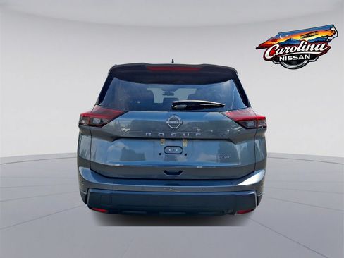 Used 2024 Nissan Rogue S AWD/4WD image 5