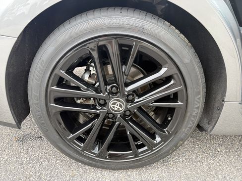 Certified 2025 Toyota Camry SE FWD image 29