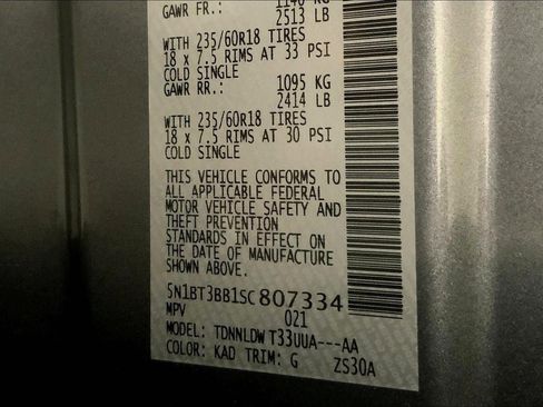 Used 2025 Nissan Rogue SV image 31