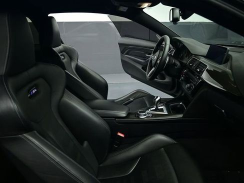 Used 2020 BMW M4 Coupe w/ Competition Package image 60
