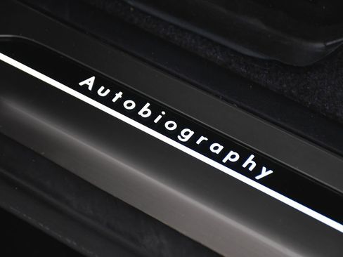 Used 2024 Land Rover Range Rover Sport Autobiography image 13