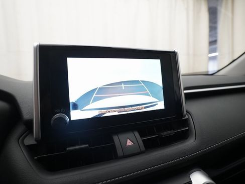 Used 2024 Toyota RAV4 LE image 19