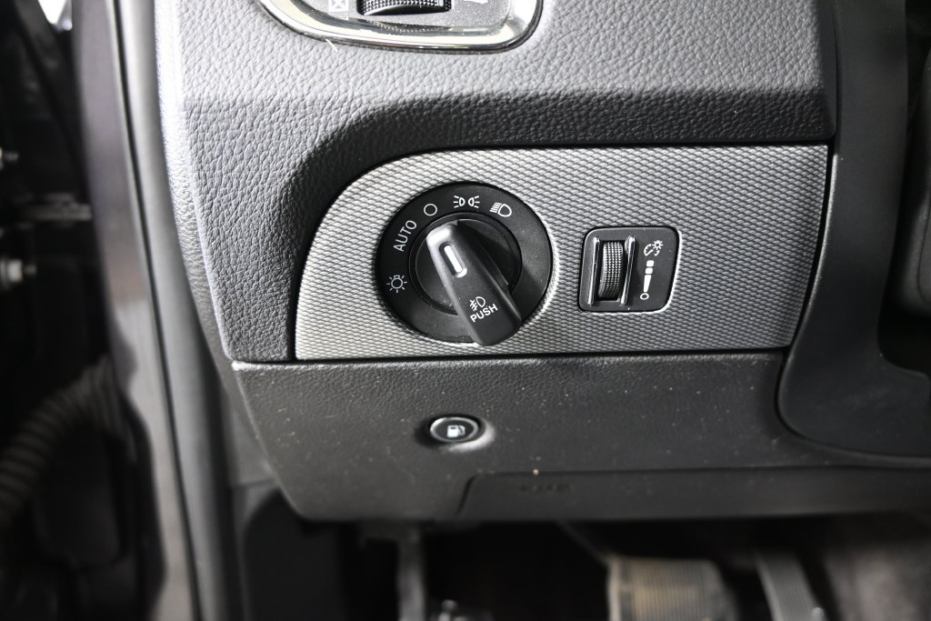 Used 2019 Dodge Durango R/T AWD/4WD image 25