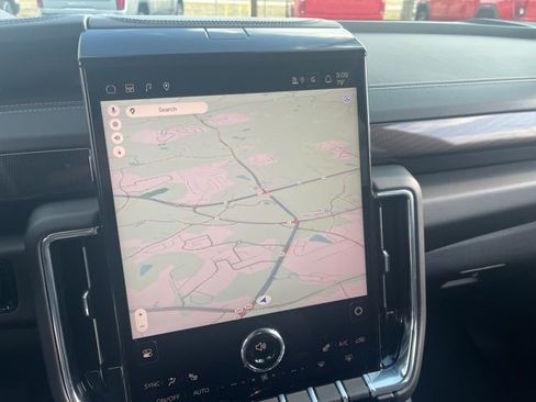 New 2026 GMC Yukon XL Elevation image 23