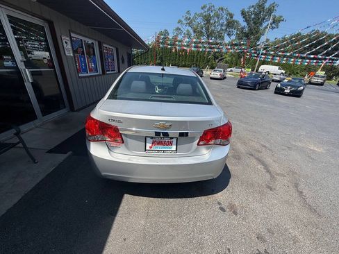 Used 2014 Chevrolet Cruze LT FWD image 6