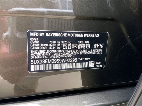 Used 2025 BMW X7 M60i AWD/4WD image 55