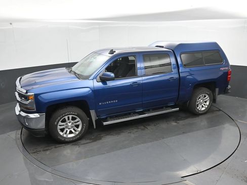 Used 2017 Chevrolet Silverado 1500 LT w/ All Star Edition AWD/4WD image 36