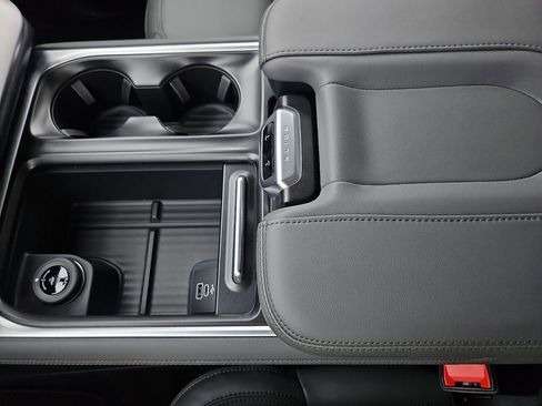 New 2026 Ford Expedition Max Active RWD image 28