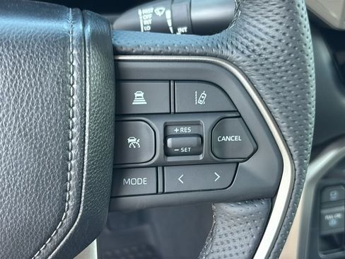 New 2026 Toyota Tundra Limited AWD/4WD image 17