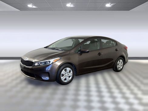 Used 2018 Kia Forte LX w/ LX Popular Package image 1