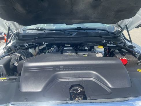 Used 2022 RAM 2500 Laramie AWD/4WD image 14