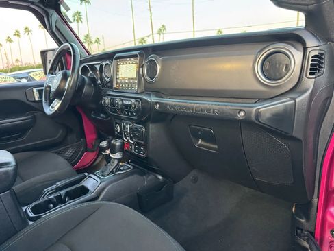 Used 2022 Jeep Wrangler Unlimited Rubicon 4xe w/ Safety Group image 36